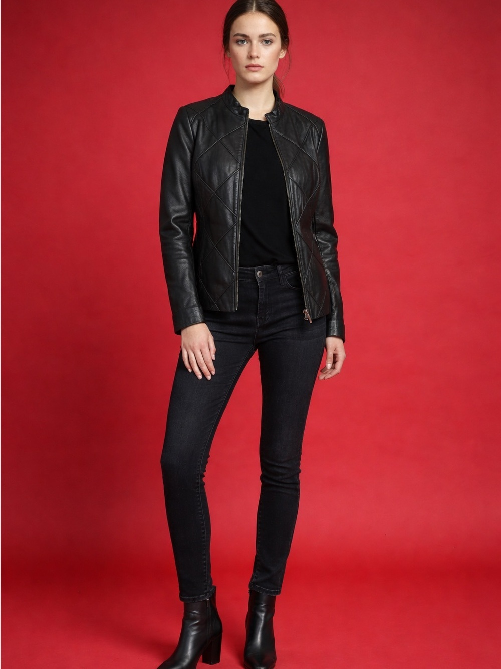 Mossimo Women’s Black Quilted Leather Jacket Classic Moto Style Vintage Small